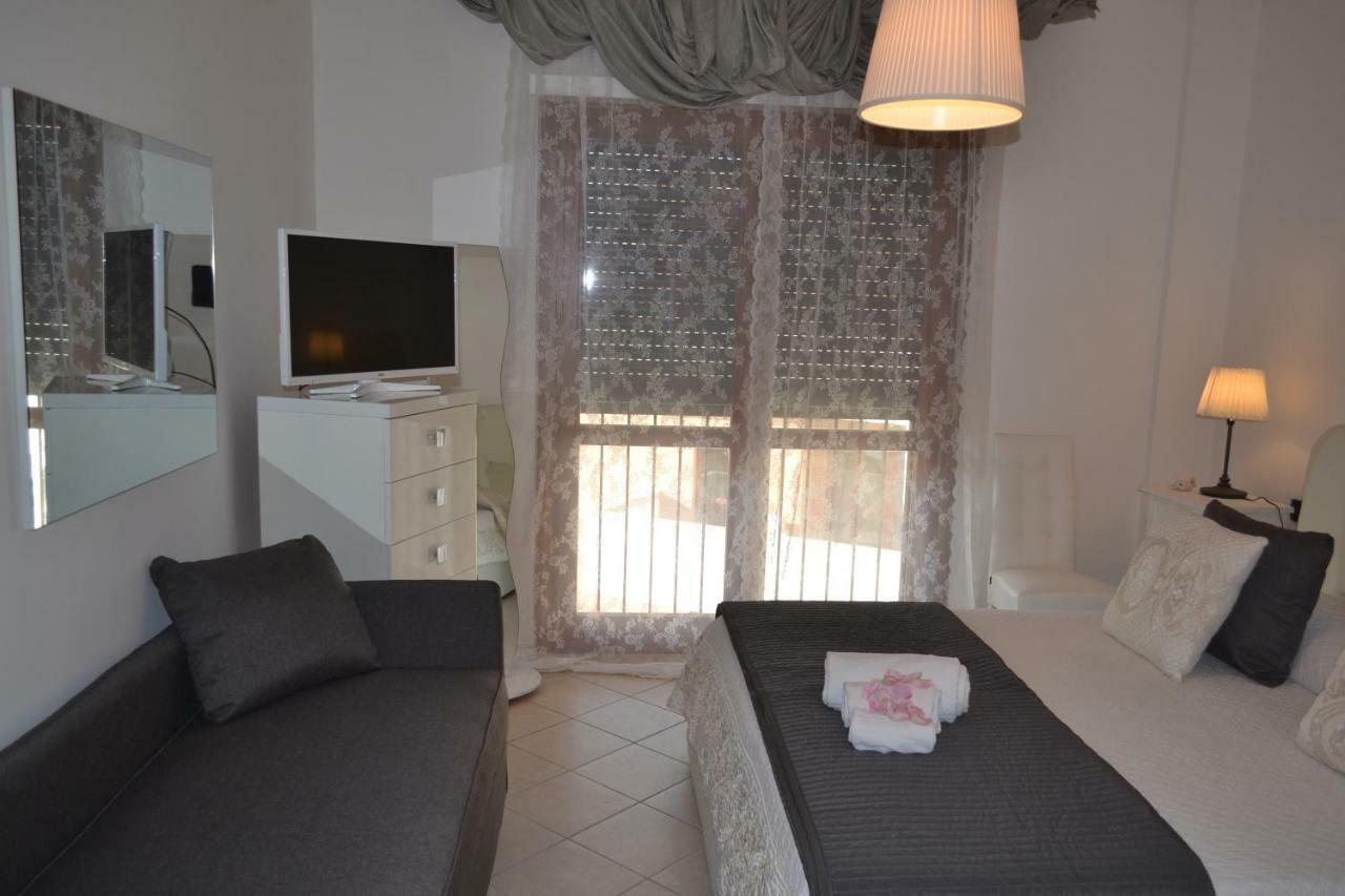 Airport&Fair Suite Apartments Fiumicino Extérieur photo