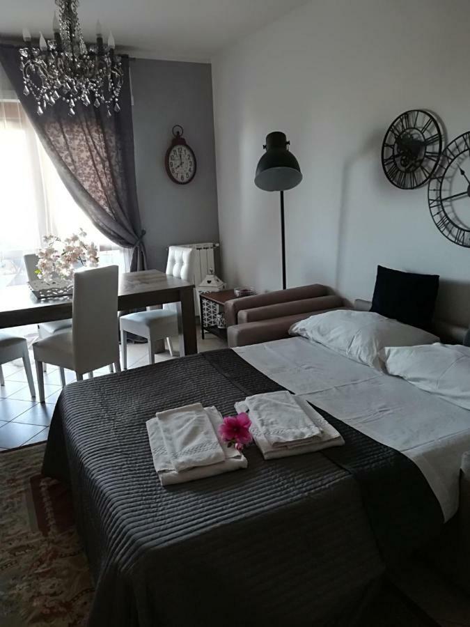 Airport&Fair Suite Apartments Fiumicino Extérieur photo